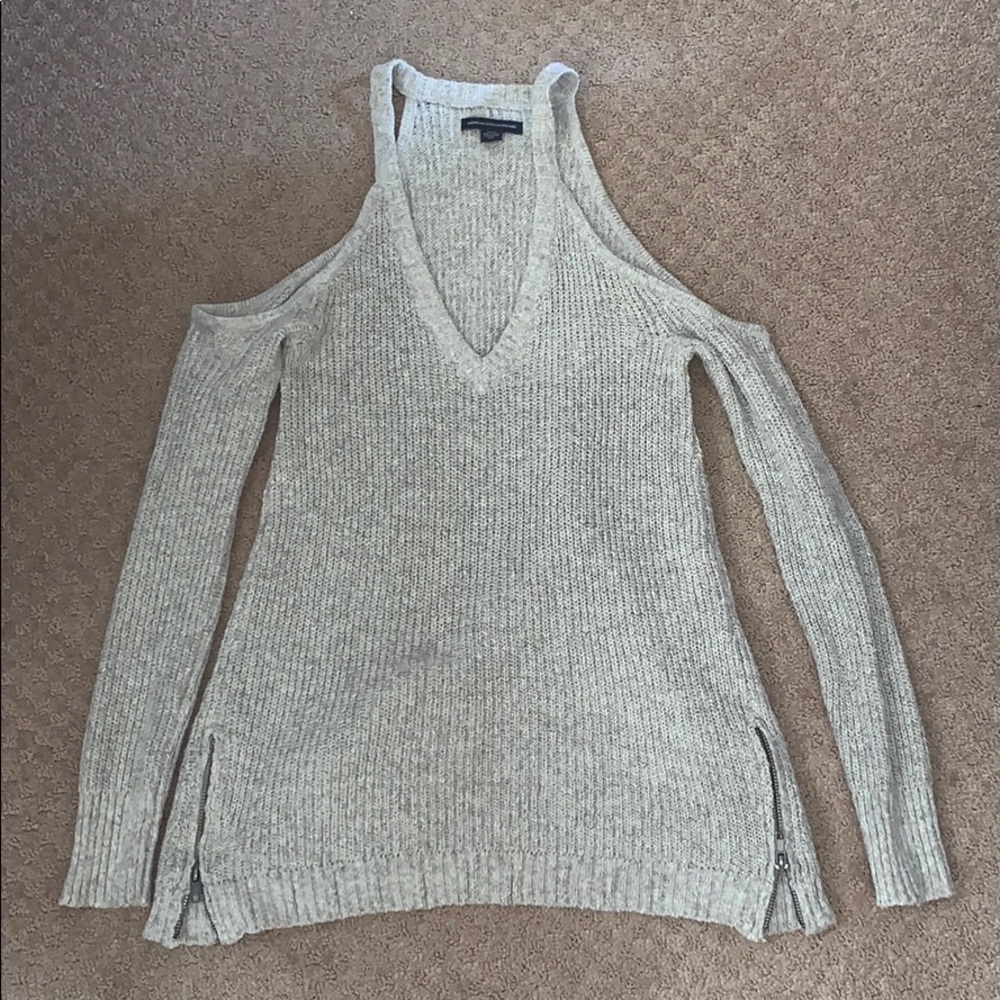 American Eagle sweater